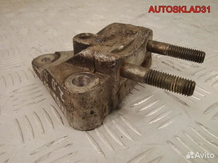 Кронштейн двигателя Ford Mondeo 3 1S716030AB