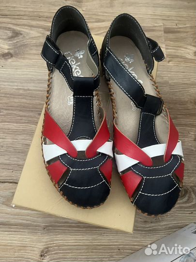 Сандали, туфли