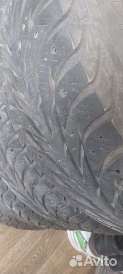 Yokohama IceGuard Stud IG65 225/70 R16