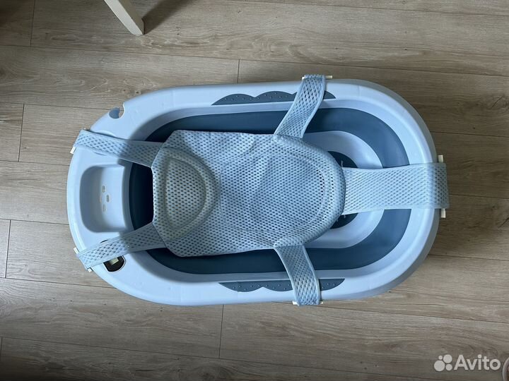 Ванночка для купания ребенка / новорожденного