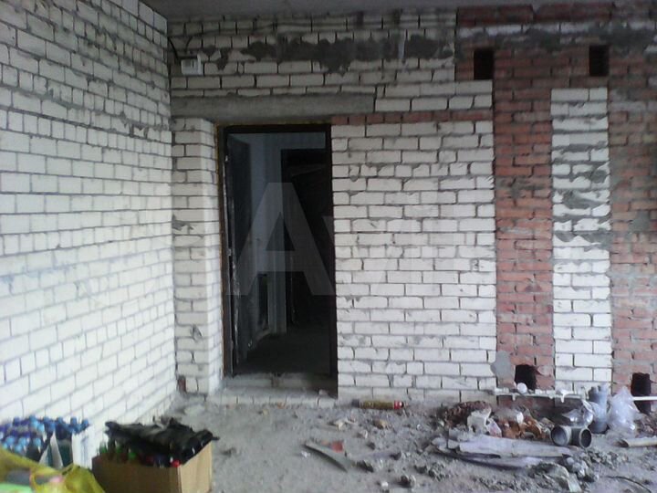 3-к. квартира, 90,4 м², 2/2 эт.