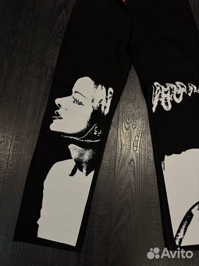 Джинсы Levis широкие эксклюзив