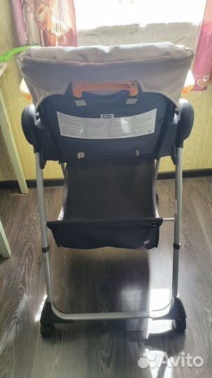 Стульчик для кормления chicco