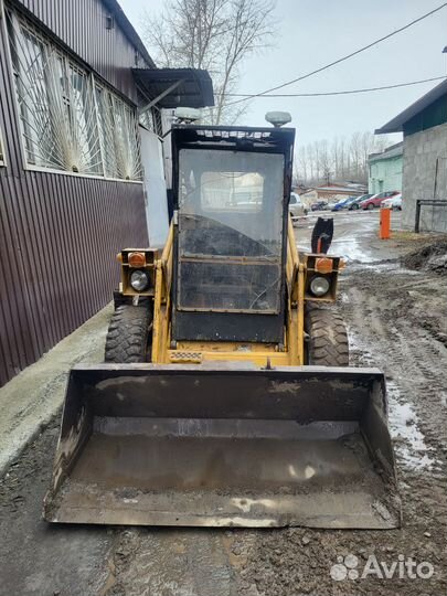 Мини-погрузчик МКСМ 800, 2002