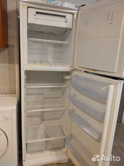 Холодильник на запчасти