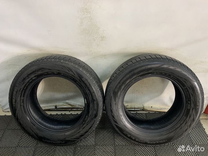 Nokian Tyres Hakkapeliitta R2 SUV 235/65 R17