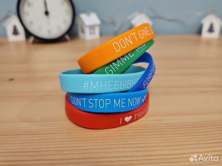 Силиконовые браслеты