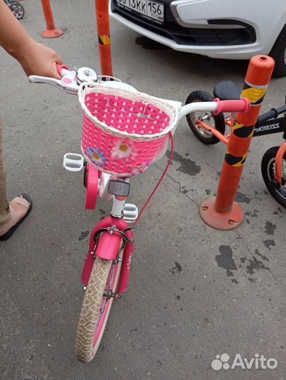 Велосипед для девочки 16 колеса