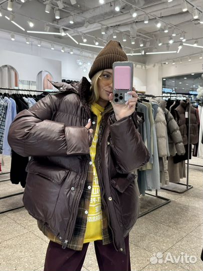 Пуховик женский зимний с накладными карманами