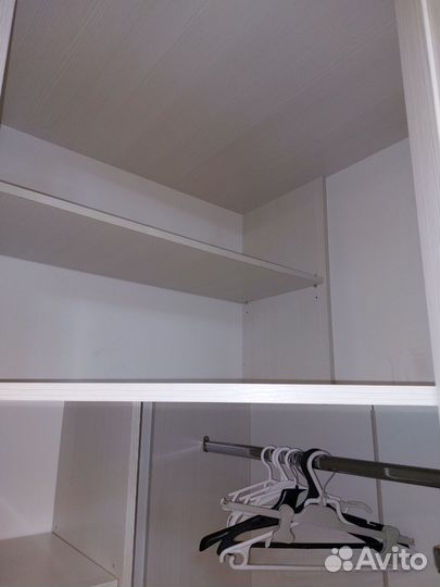 Шкаф угловой