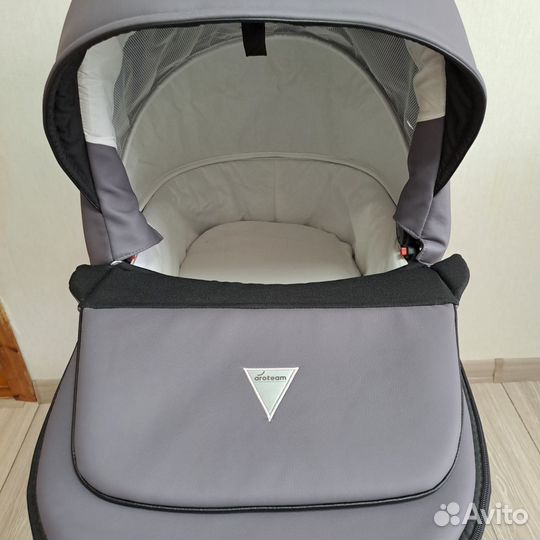 Коляска 2 в 1 AroTeam Belino