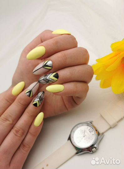 Маникюр с покрытием-укрепление, дизайн, френч