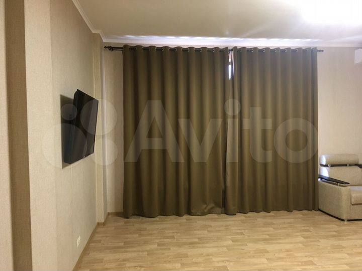 2-к. квартира, 95 м², 10/16 эт.