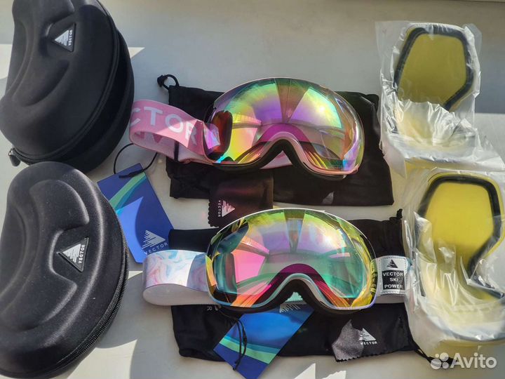 Новые очки, линза и горнолыжный шлем