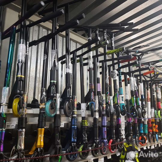 Трюковой самокат Vokul Saga