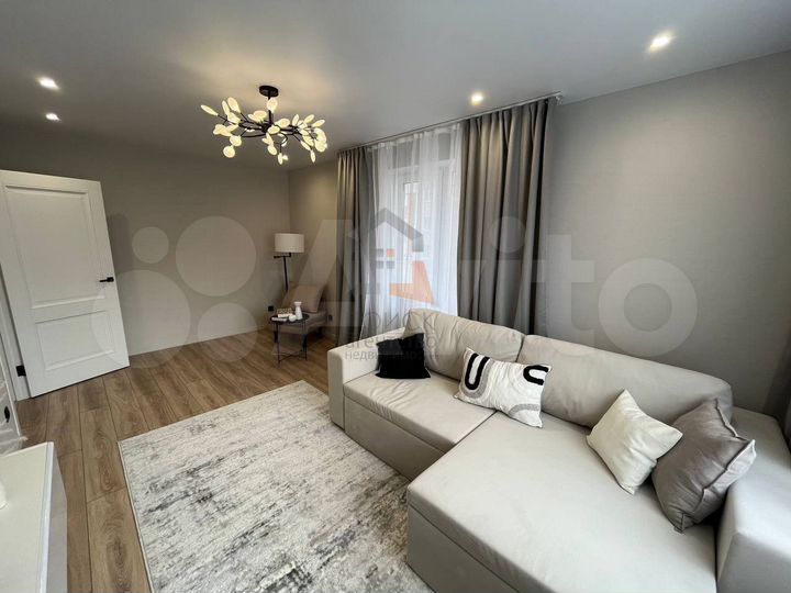 2-к. квартира, 50 м², 5/9 эт.