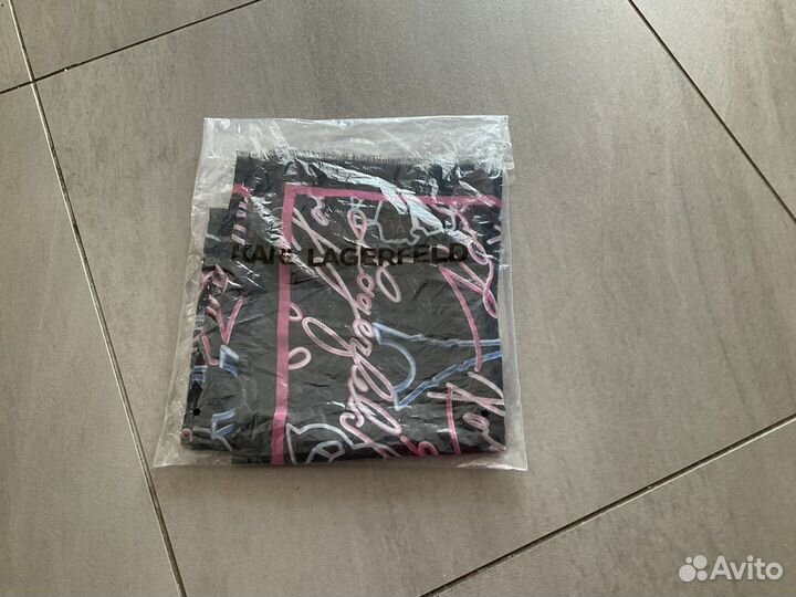 Karl lagerfeld платок новый