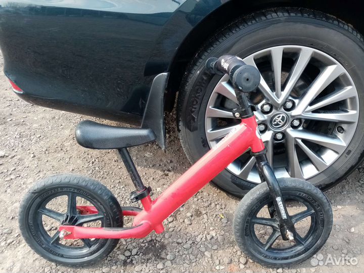 Беговел strider