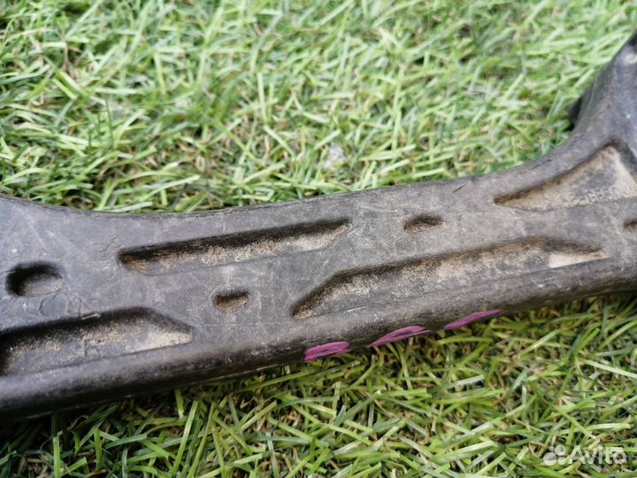 Подушка двс Subaru Legacy BG5