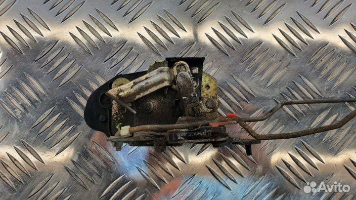 Замок боковой двери задний левый Kia Spectra седан