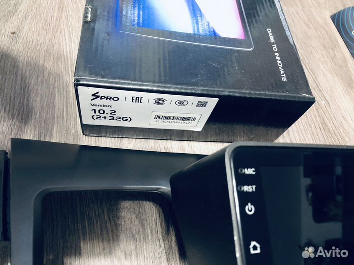 Дисплей сенсорный 2din android teyes 10.1