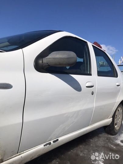 Передняя левая дверь фиат альбеа