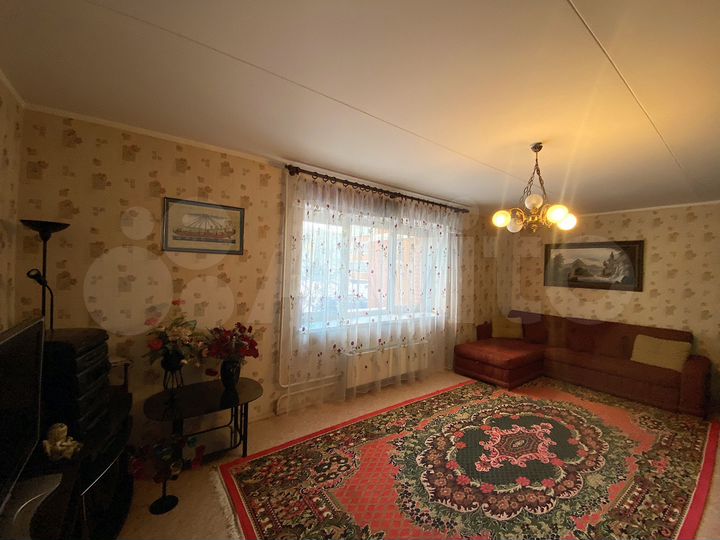 3-к. квартира, 103,6 м², 1/6 эт.
