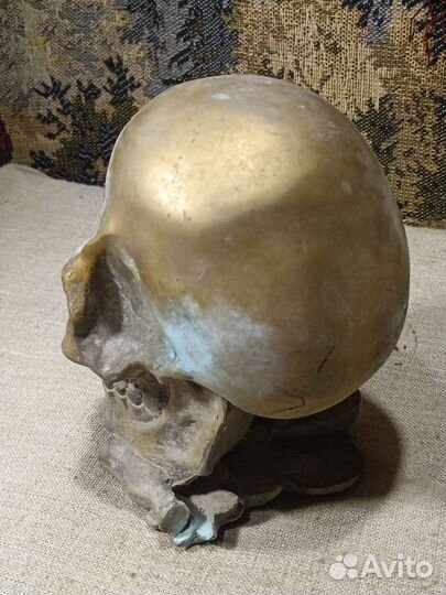 Череп латунный