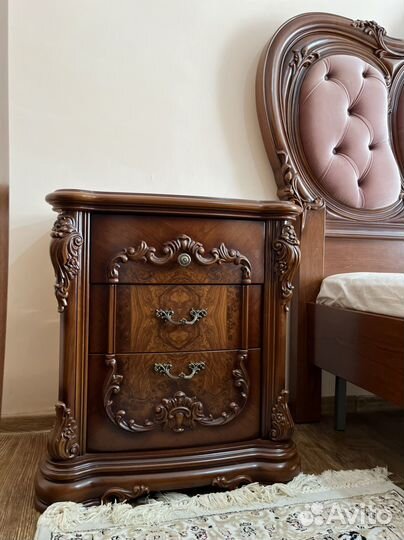 Спальный гарнитур- Китай