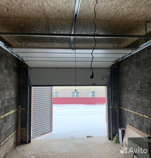 Секционные ворота на гараж