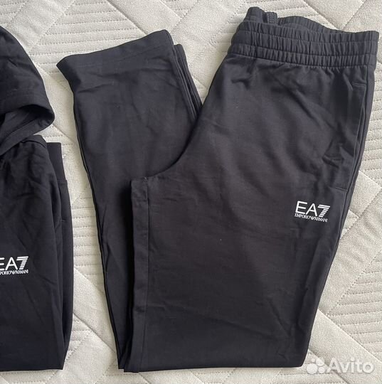 Спортивный костюм EA7 XL оригинал