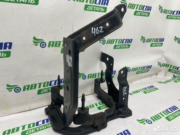 Кронштейн насоса гур Ford C-Max минвен дизель 2.0