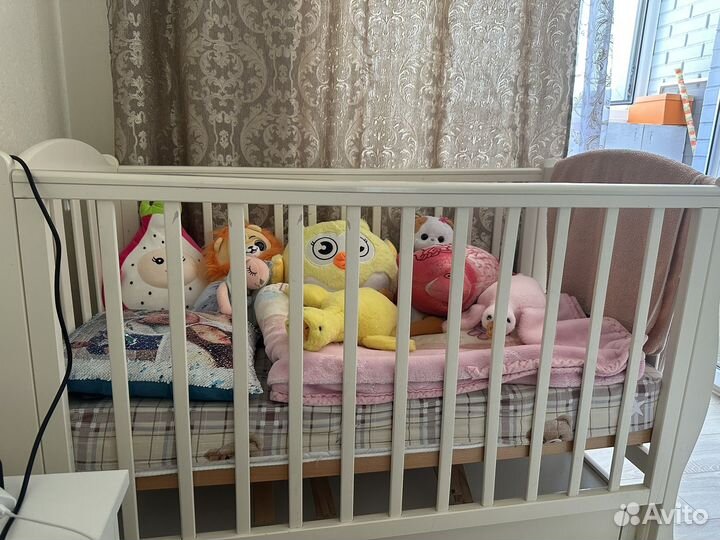 Детская кроватка