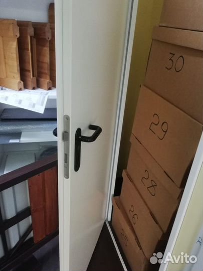 Продам двери Hormann (внутр. ZK и наружние Q-1)