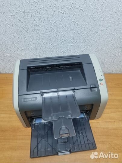 Входной лоток HP 1010 новый нижный