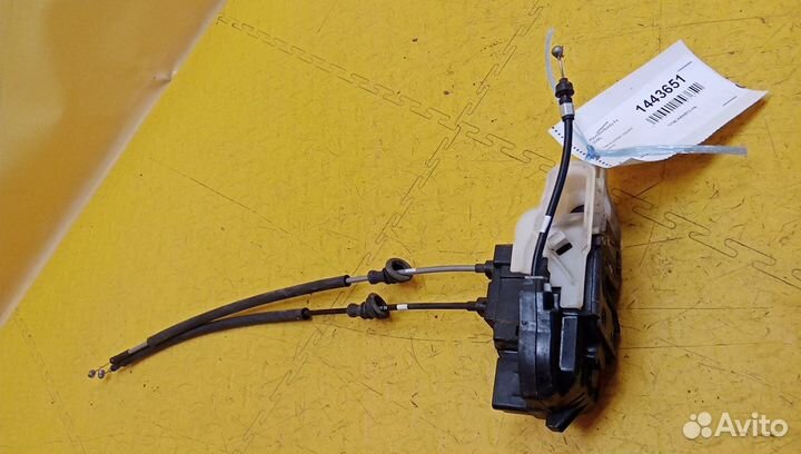 Замок двери задней левой Santa Fe (CM)