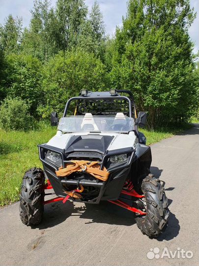 Polaris RZR 900