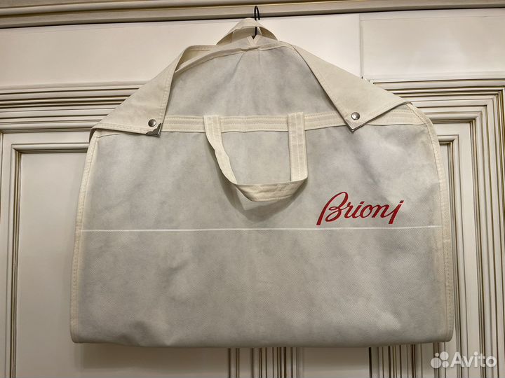 Чехол Brioni