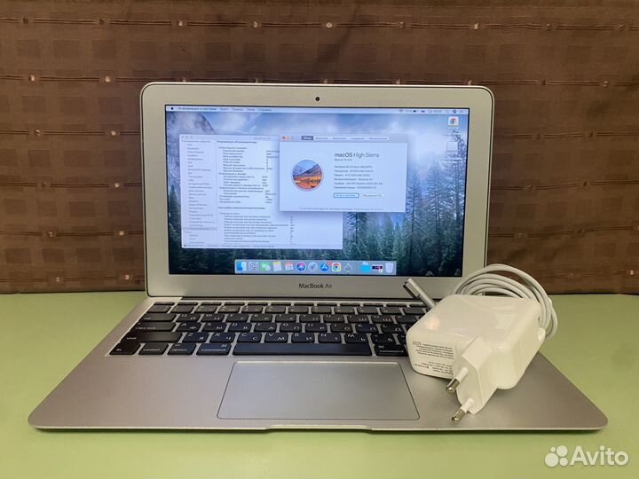 Apple MacBook Air 11 Mid 2011