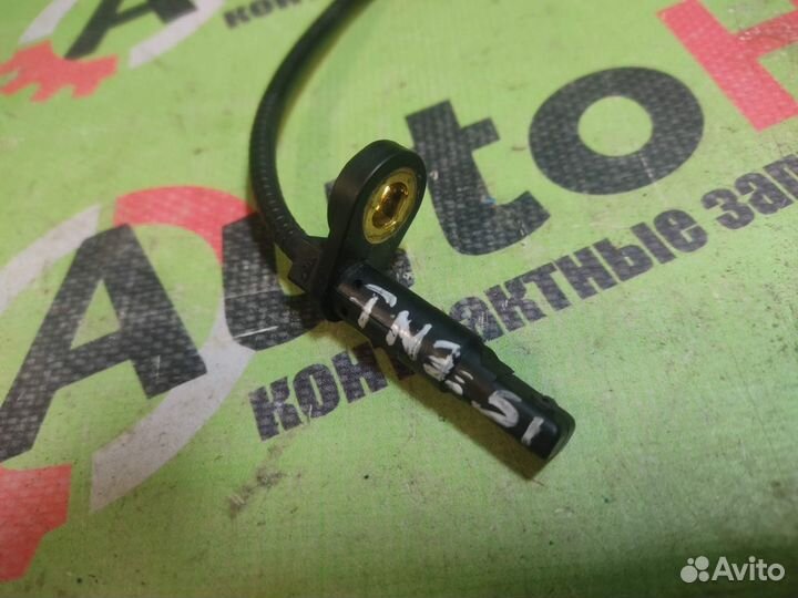 Датчик ABS nissan murano TNZ51 передний правый