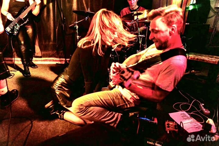 Уроки гитары. Нам доверяют даже звезды