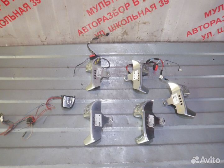 Блок кнопок в руль / накладка руля Форд Мондео 4