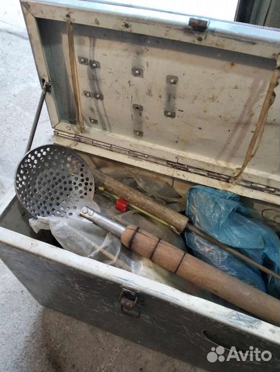 Рыболовный ящик