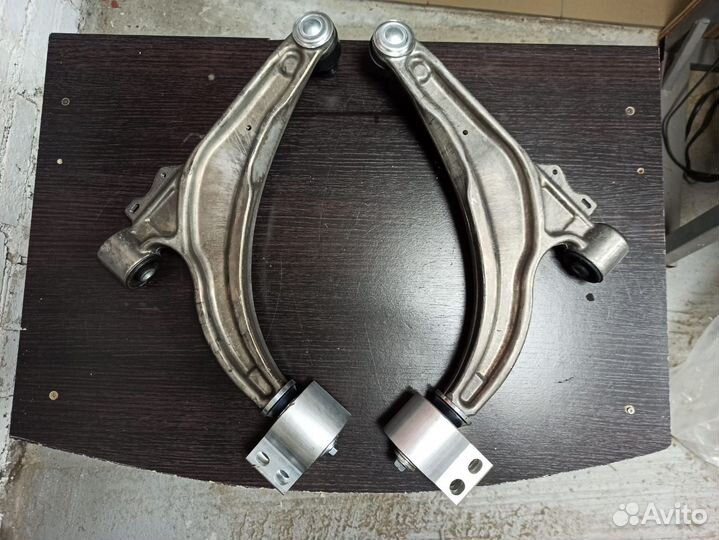 Chevrolet Cruze рычаг