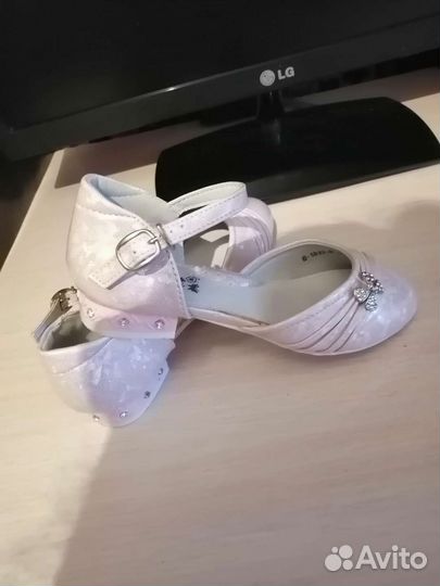 Туфли на девочку 31 размер