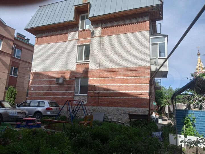 4-к. квартира, 120 м², 3/4 эт.