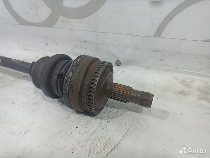 Привод задний Mercedes W210