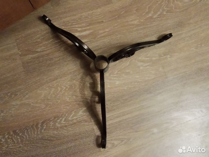 Подставка для ёлки кованая