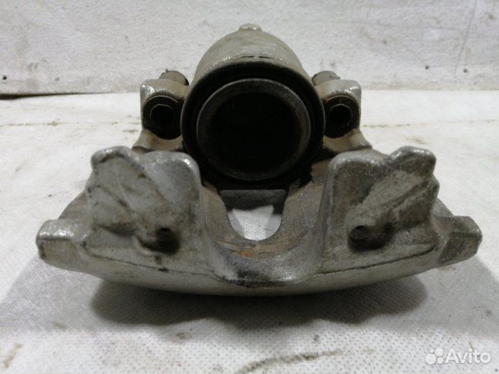 Суппорт передний передний левый Opel Astra H