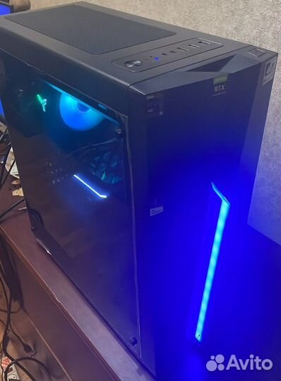 Intel Core i5 12400F/32 GB/RTX 4060/SSD 1Tb/600W